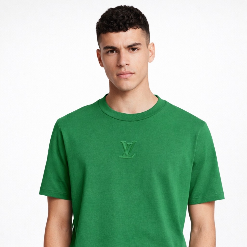Louis Vuitton Embossed LV Logo T-Shirt Green Cotton Italy Large